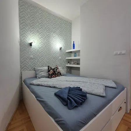 In The Heart Of Apartament